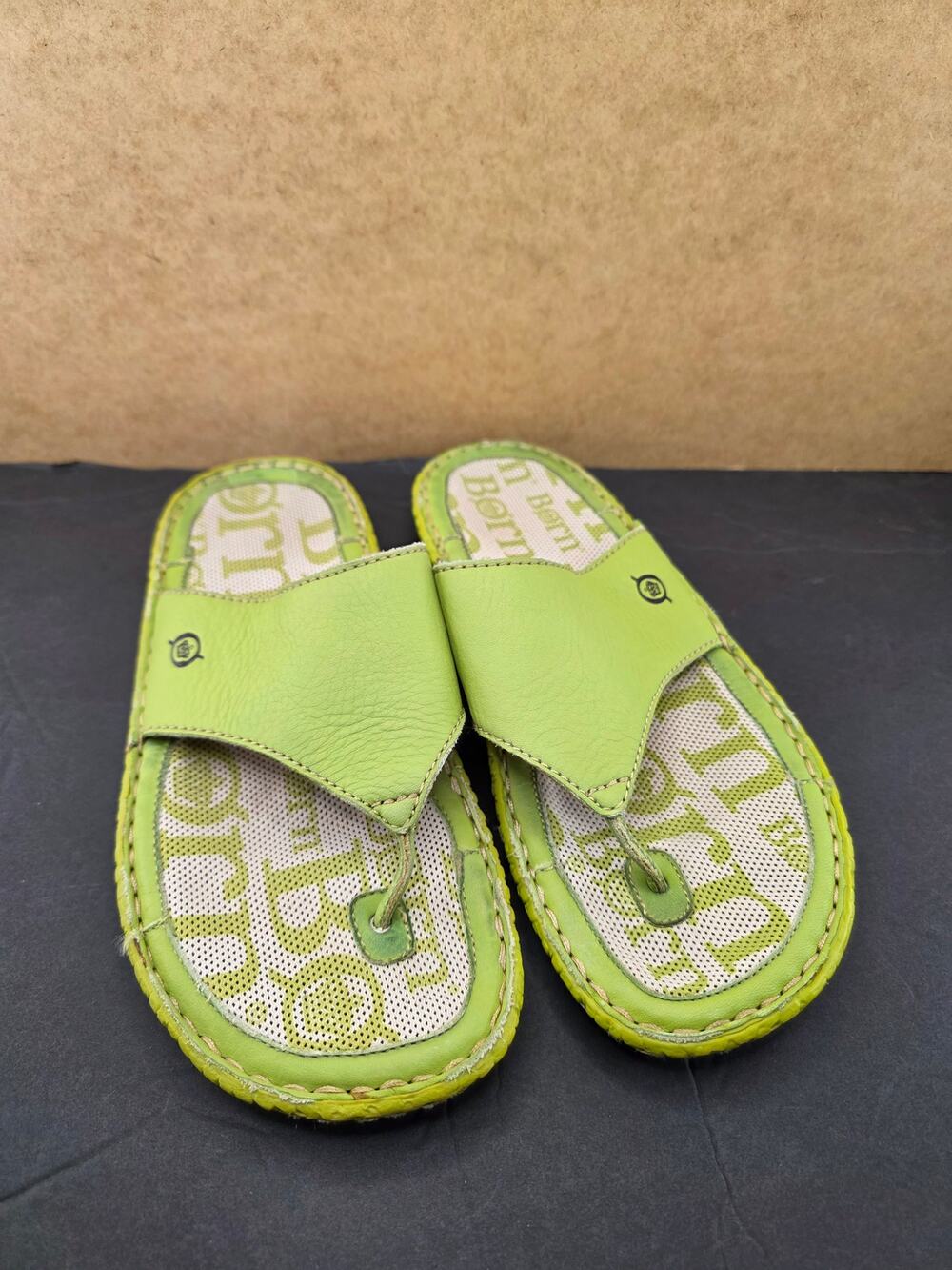 Børn leather slide lime green sandals Size 8